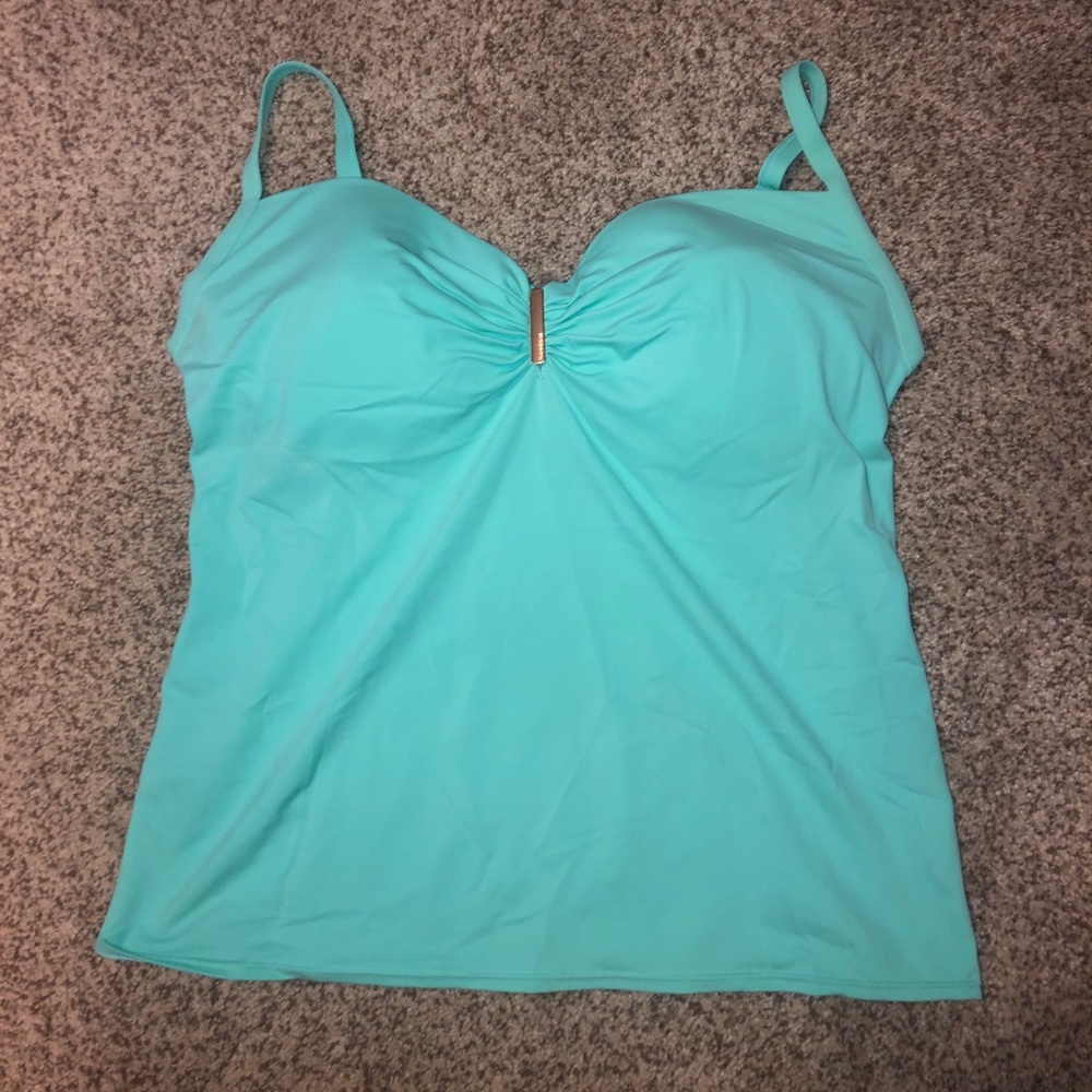 Victoria’s Secret Tankini 38DD